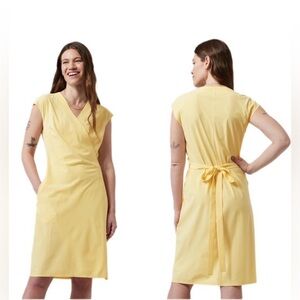 ATHLETA Newport Wrap Dress SIZE XS/ P Striped   YELLOW
